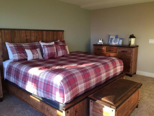 Ucluelet-Accommodation-Melfort-Bell-Guest-Suites-20